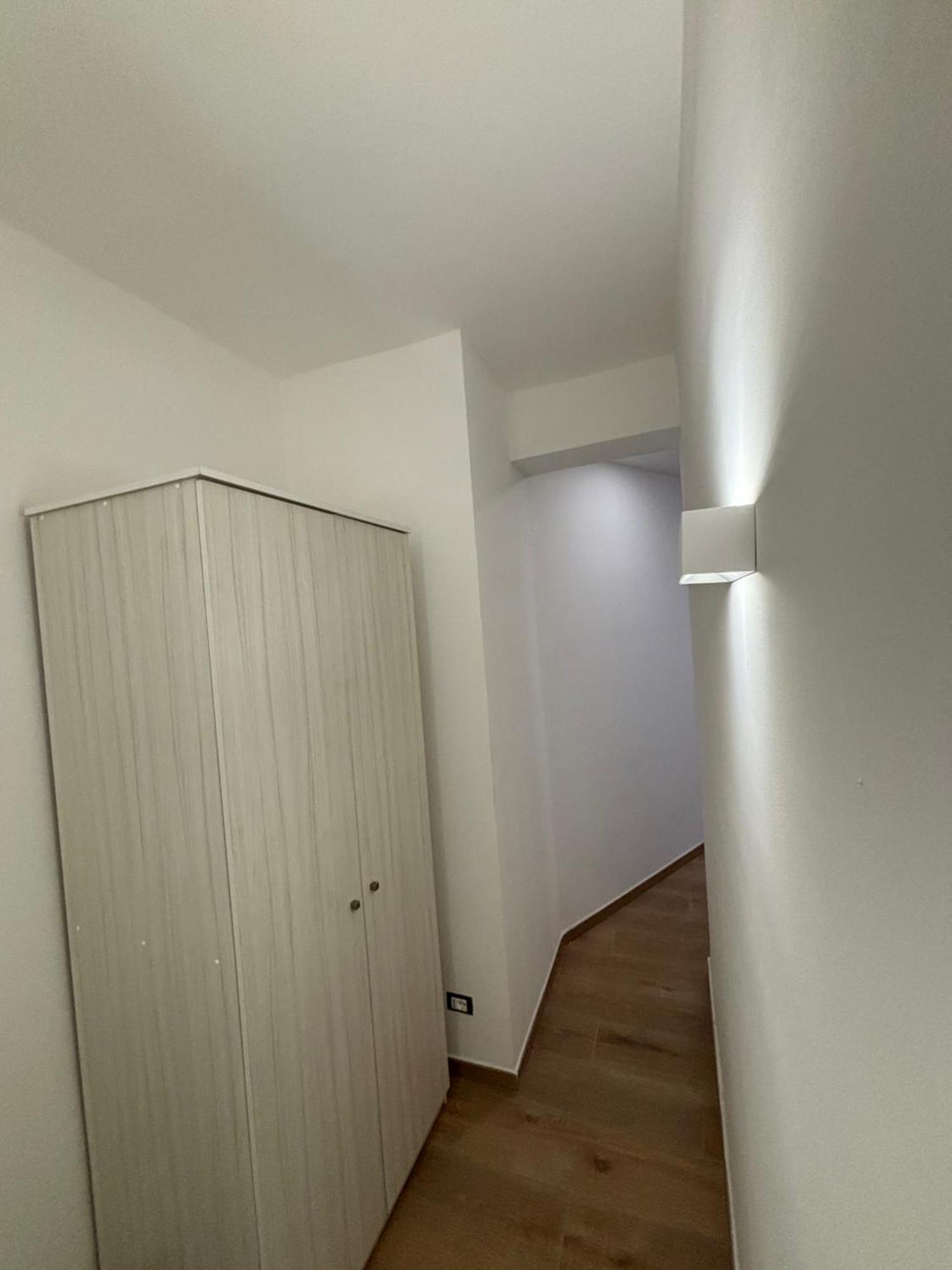 Perni Rooms パレルモ エクステリア 写真