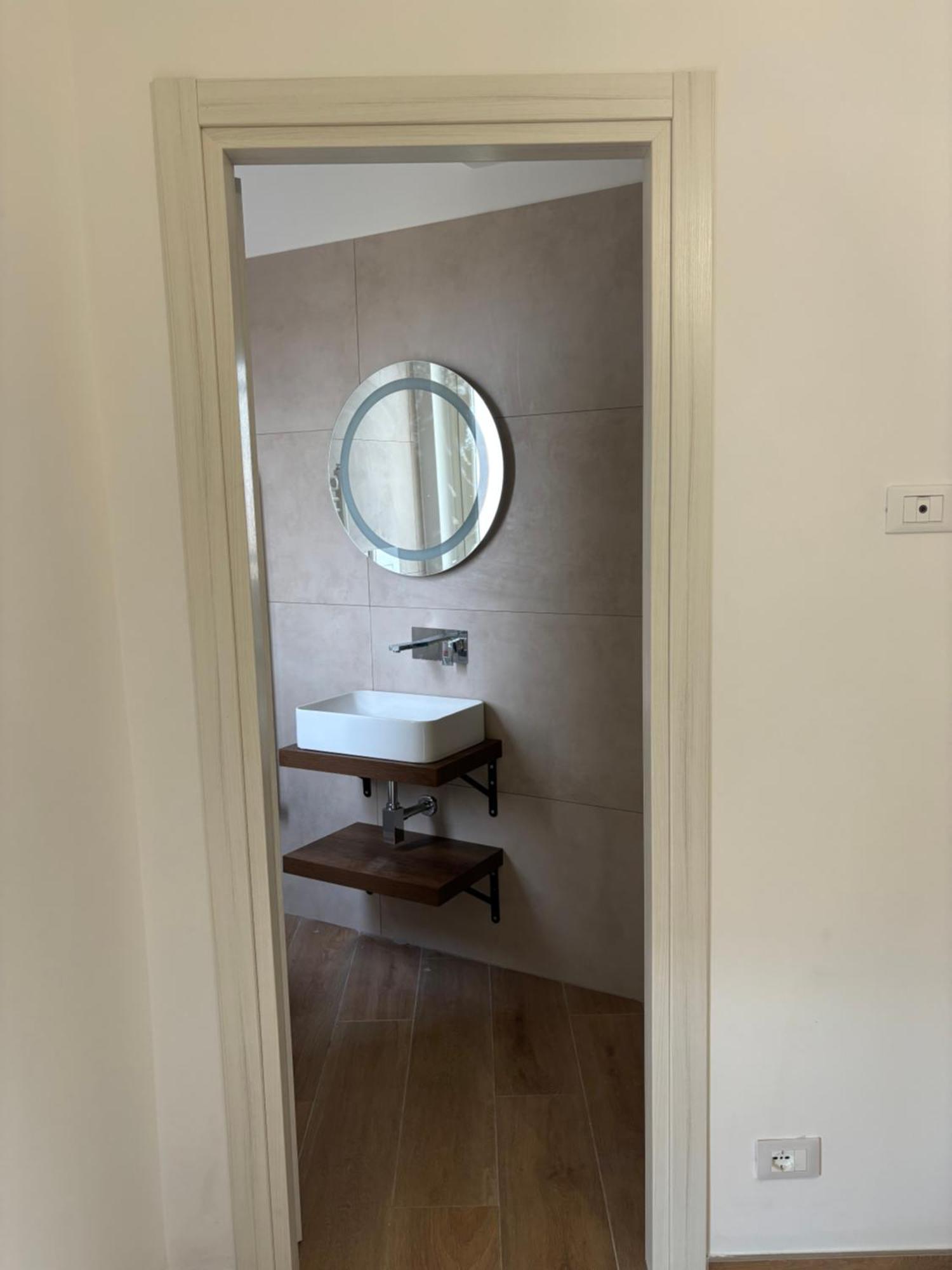 Perni Rooms パレルモ エクステリア 写真